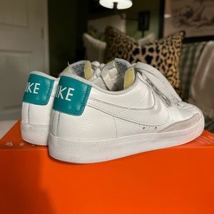 Nike by You Blazer Low ‘77 Vintage White with Green Backtab Size 10